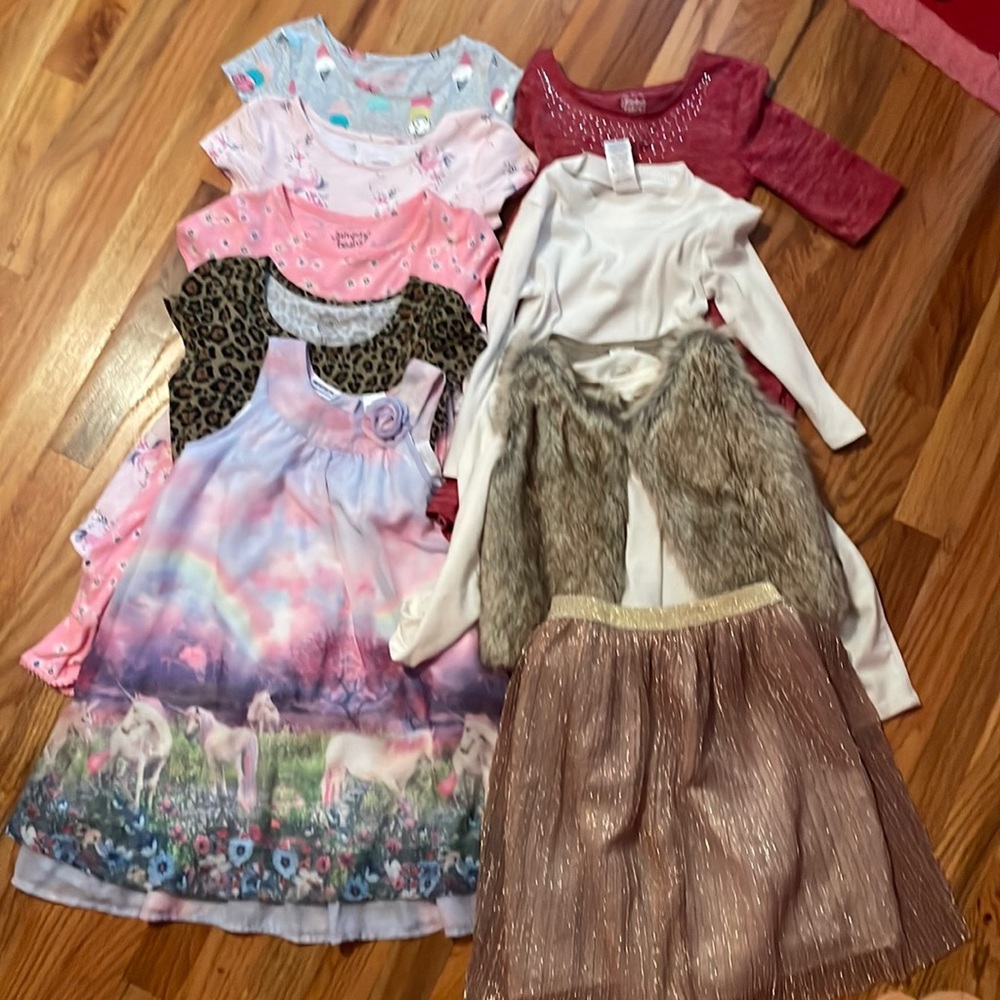 8 Little Girls Dresses